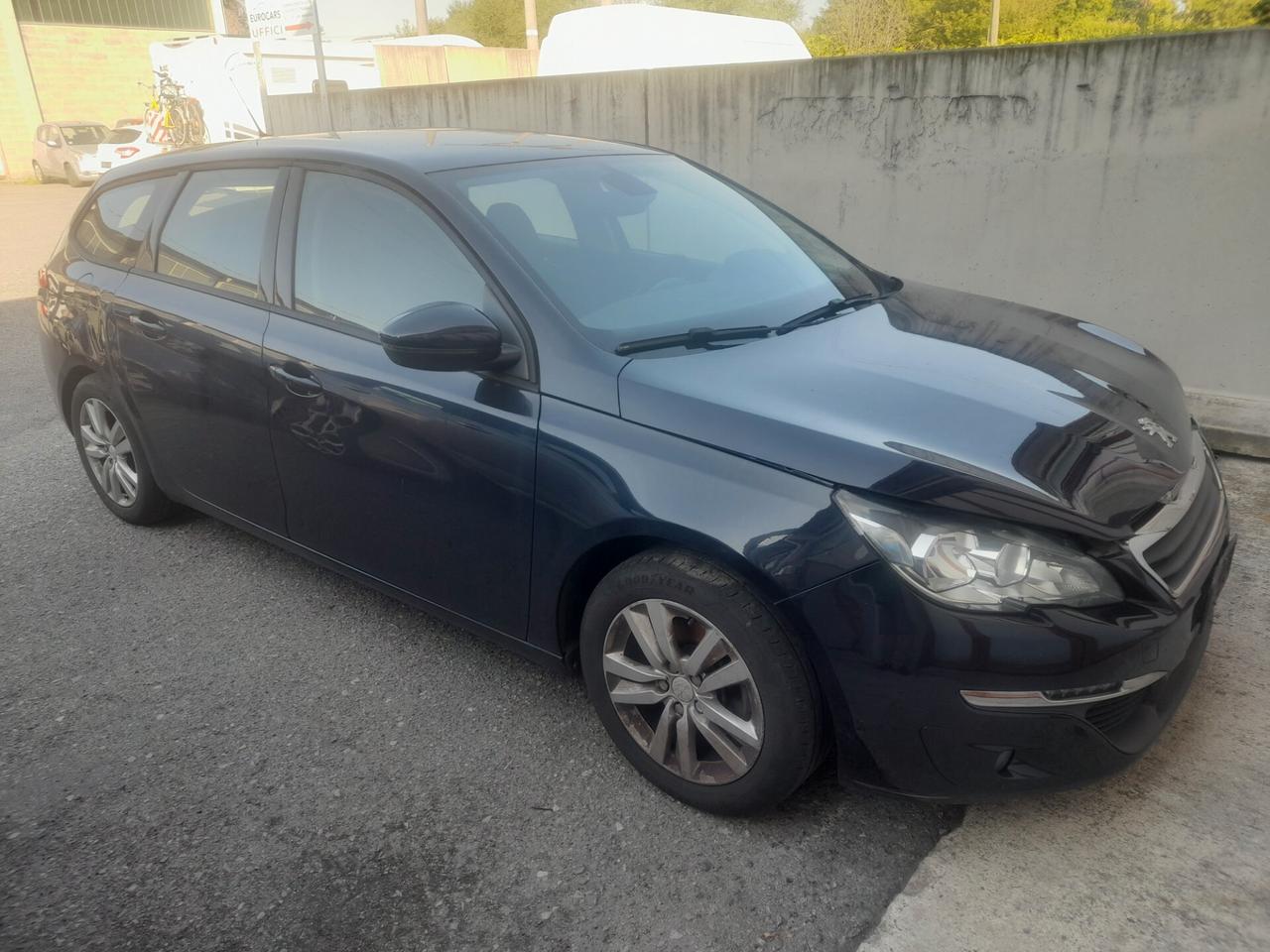 Peugeot 308 BlueHDi 120 S&S SW Business