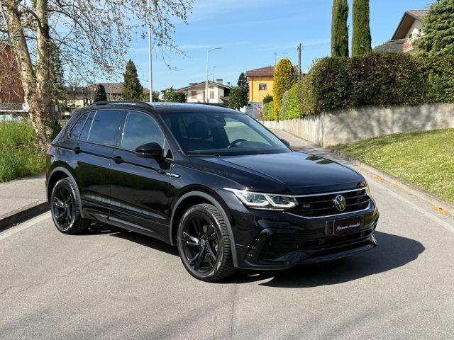 VOLKSWAGEN Tiguan 1.5 TSI 150 CV DSG R-Line UNICO PROPRIETARIO