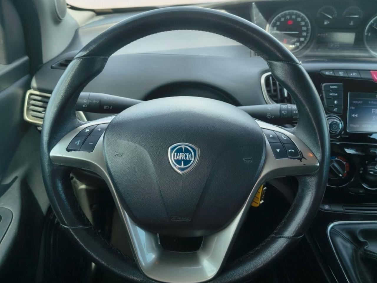 Lancia Ypsilon 1.3 MJT 16V 95 CV 5 porte S&S Gold