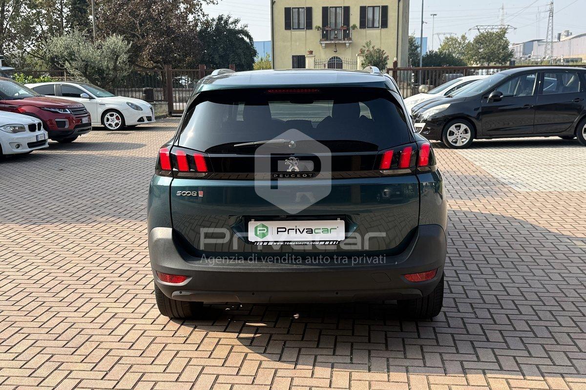 PEUGEOT 5008 BlueHDi 130 S&S EAT8 Allure