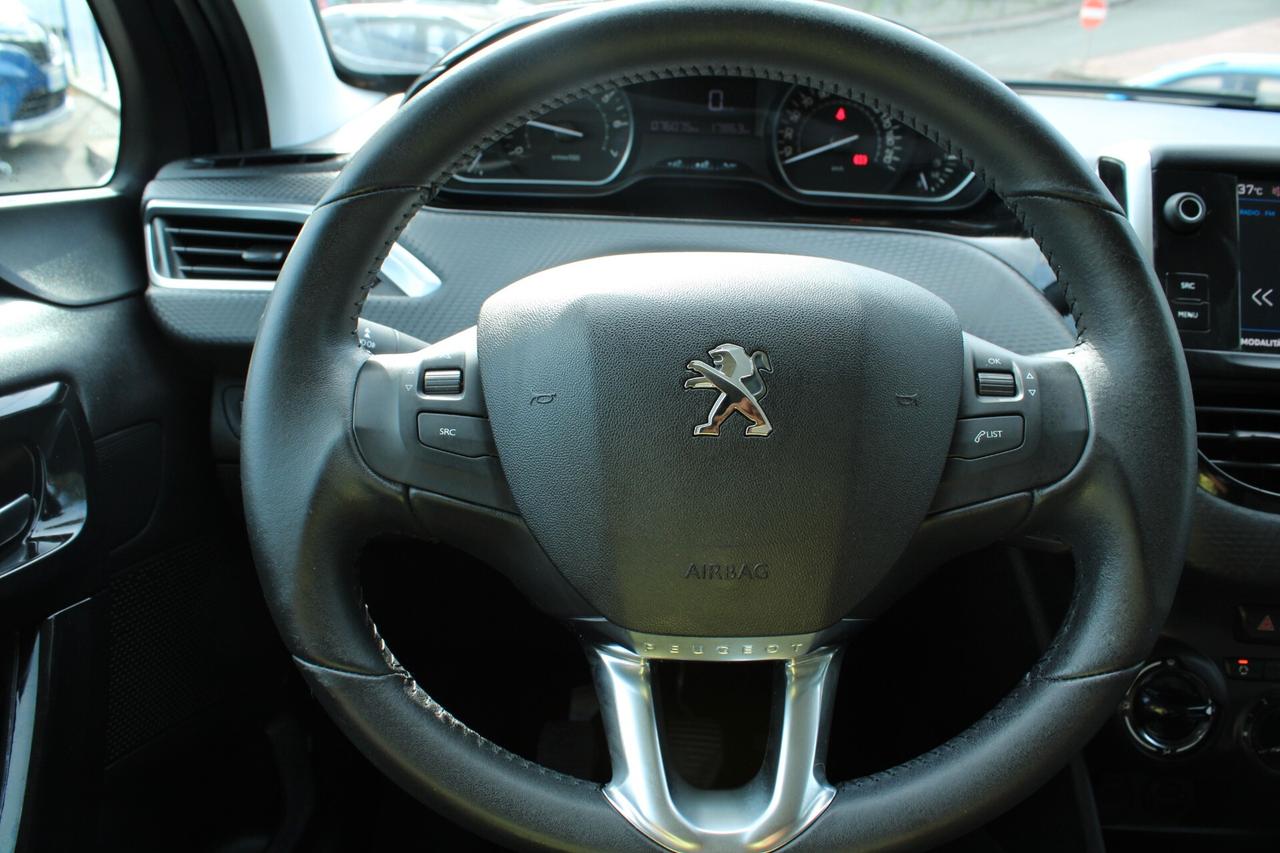 Peugeot 208 PureTech 82 Stop&Start 5 porte Signature