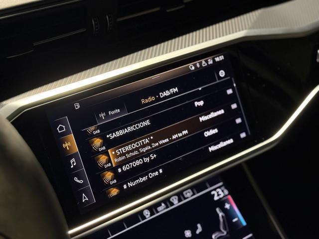 AUDI RS6 Avant 4.0 TFSI V8 quattro tiptronic *CARBO,LASER*