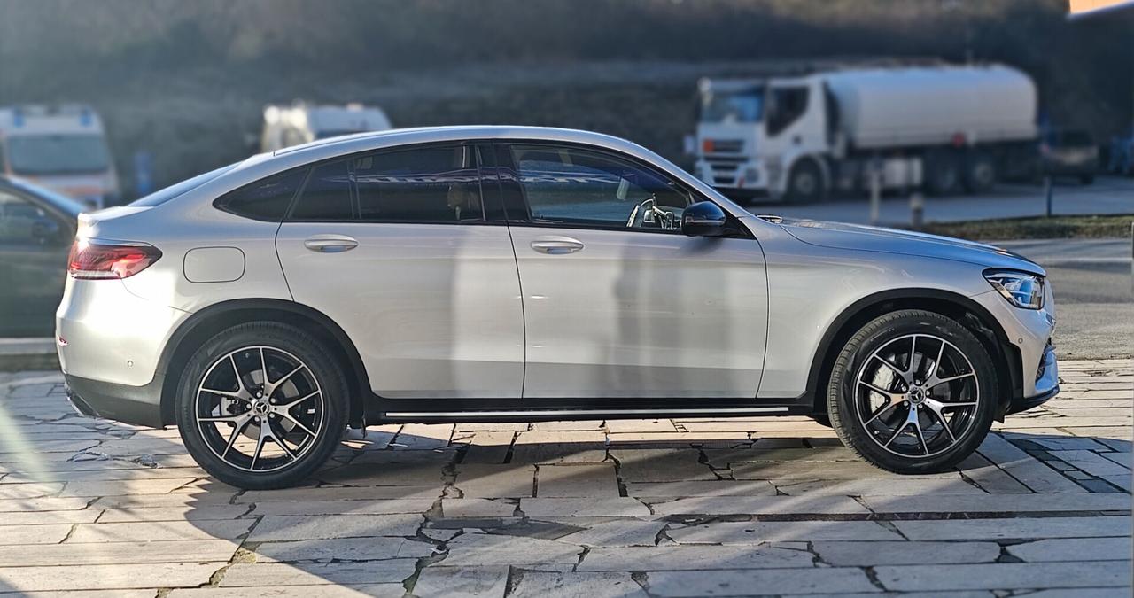 MERCEDES GLC 300 D 2.0 245 CV 4MATIC PREM. PLUS AMG LINE