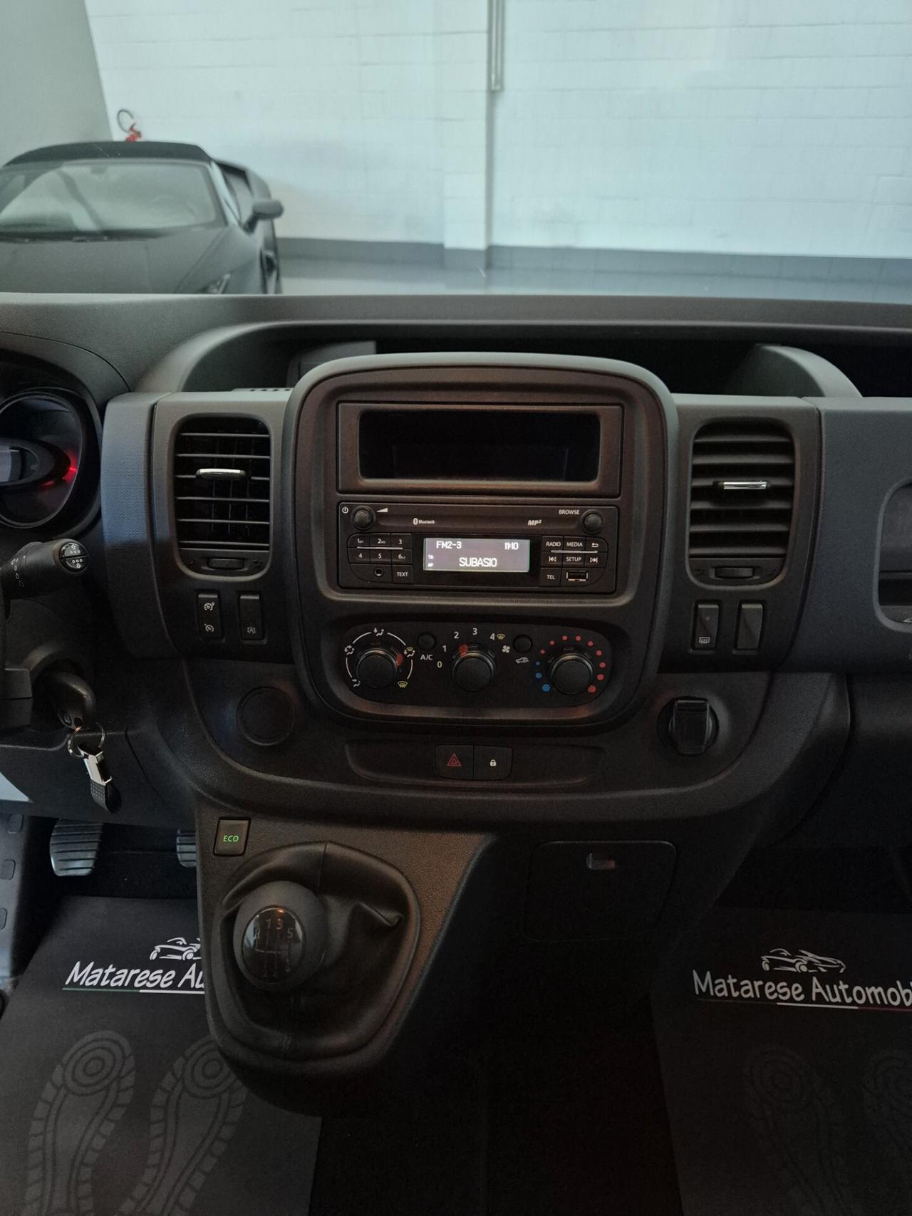 Opel vivaro 1.6d 125cv BIturbo 6 marce IvaEsposta Finanziabile