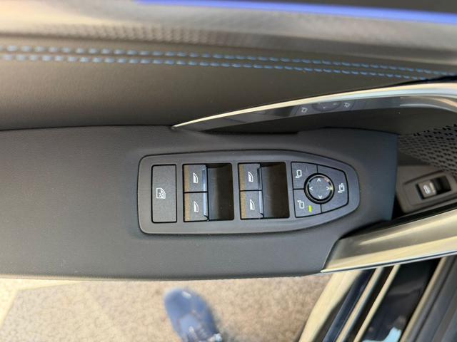 BMW X1 20d-Xdrive Msport-Hybrid 48V-Panorama-Full