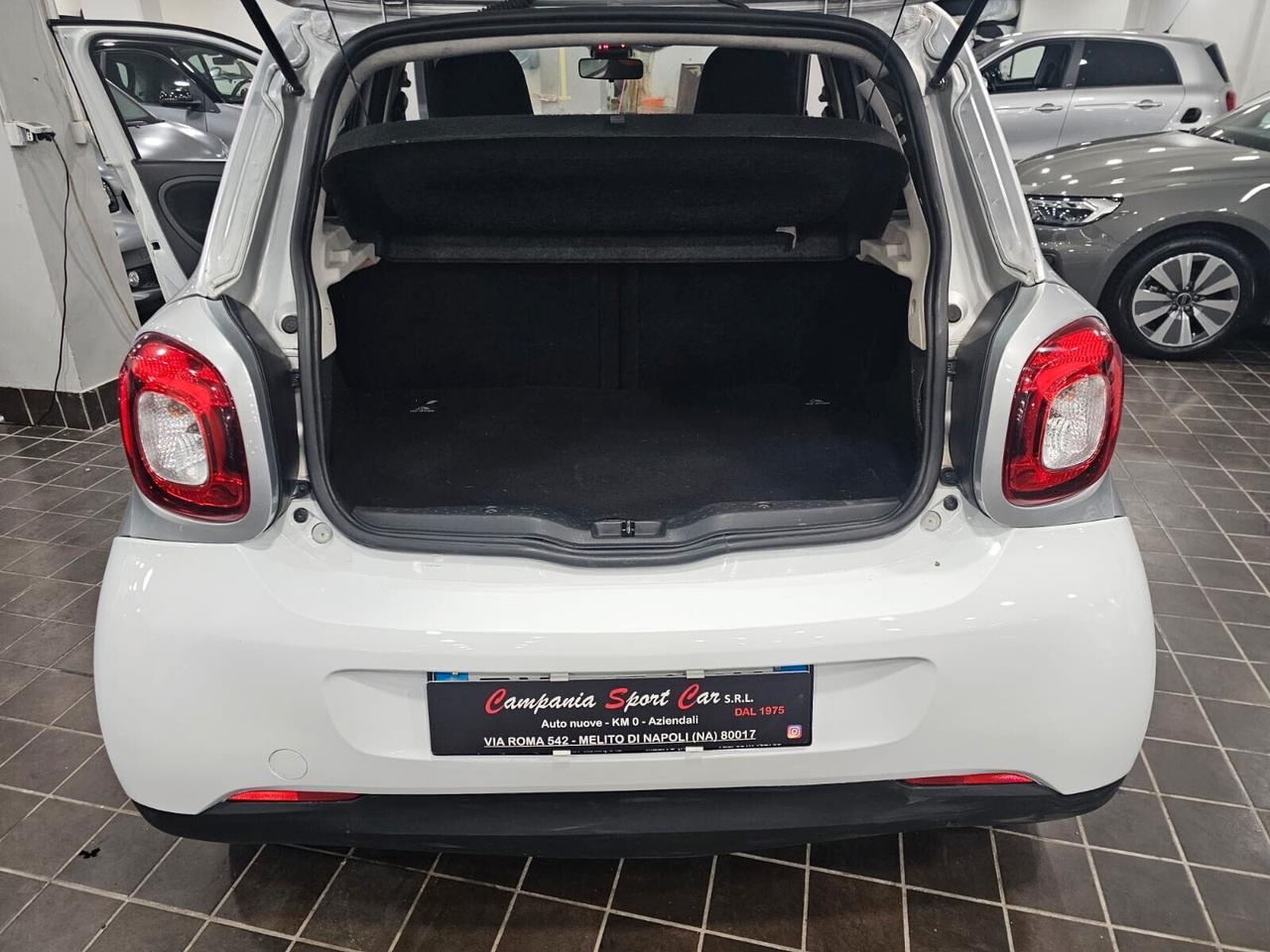 NUOVA SMART FORFOUR PASSION EDITION 1.0 TURBO BENZ 71CV