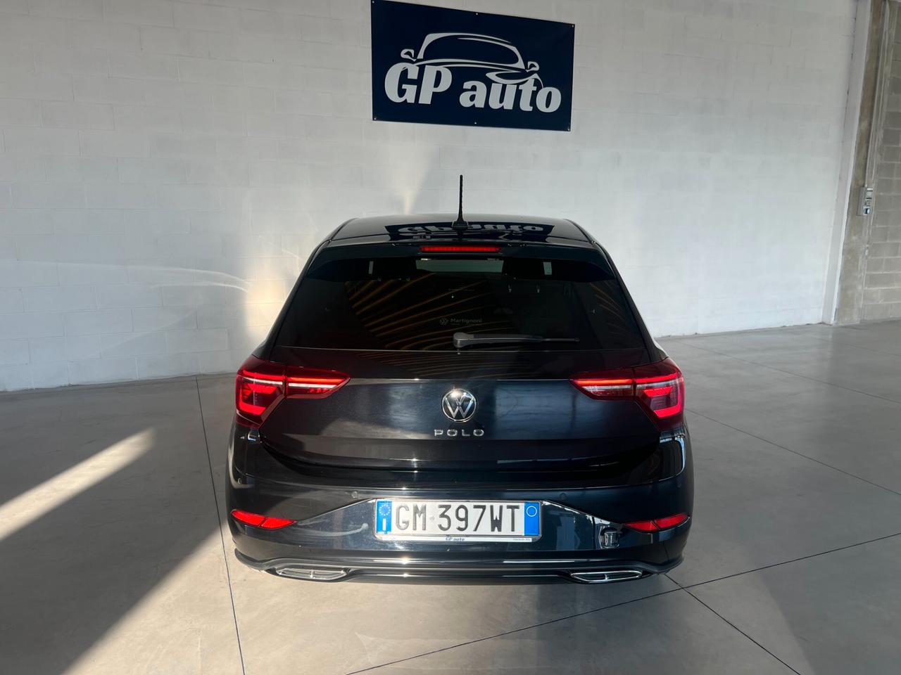 Volkswagen Polo 1.0 TSI 110 CV DSG R-Line OK NEOPATENTATI