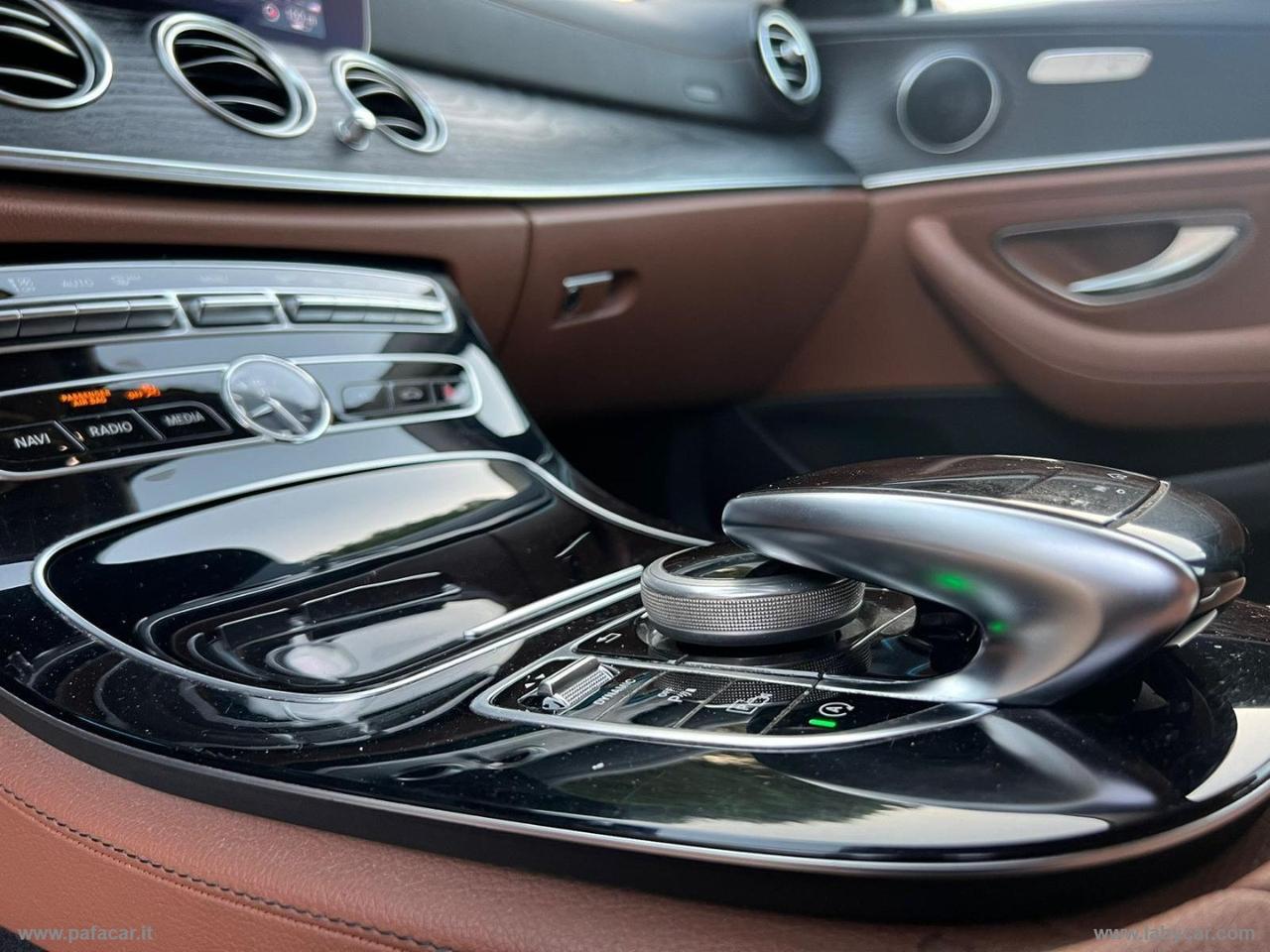 MERCEDES-BENZ E 220 d S.W. Auto Premium