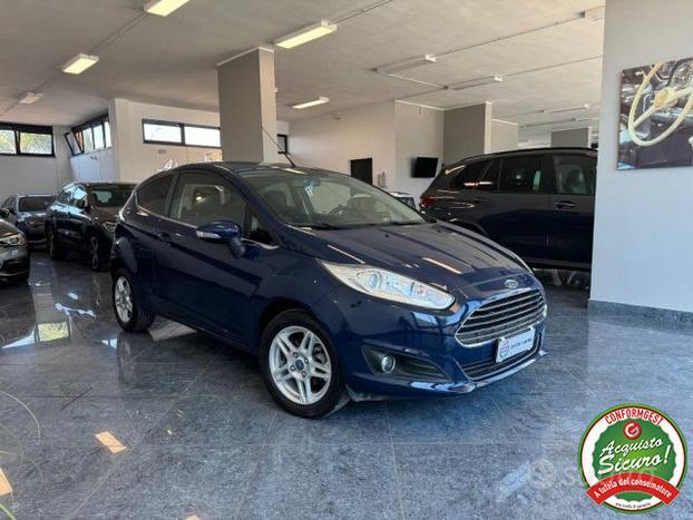 FORD Fiesta 1.4 GPL Titanium Navi Bluetooth