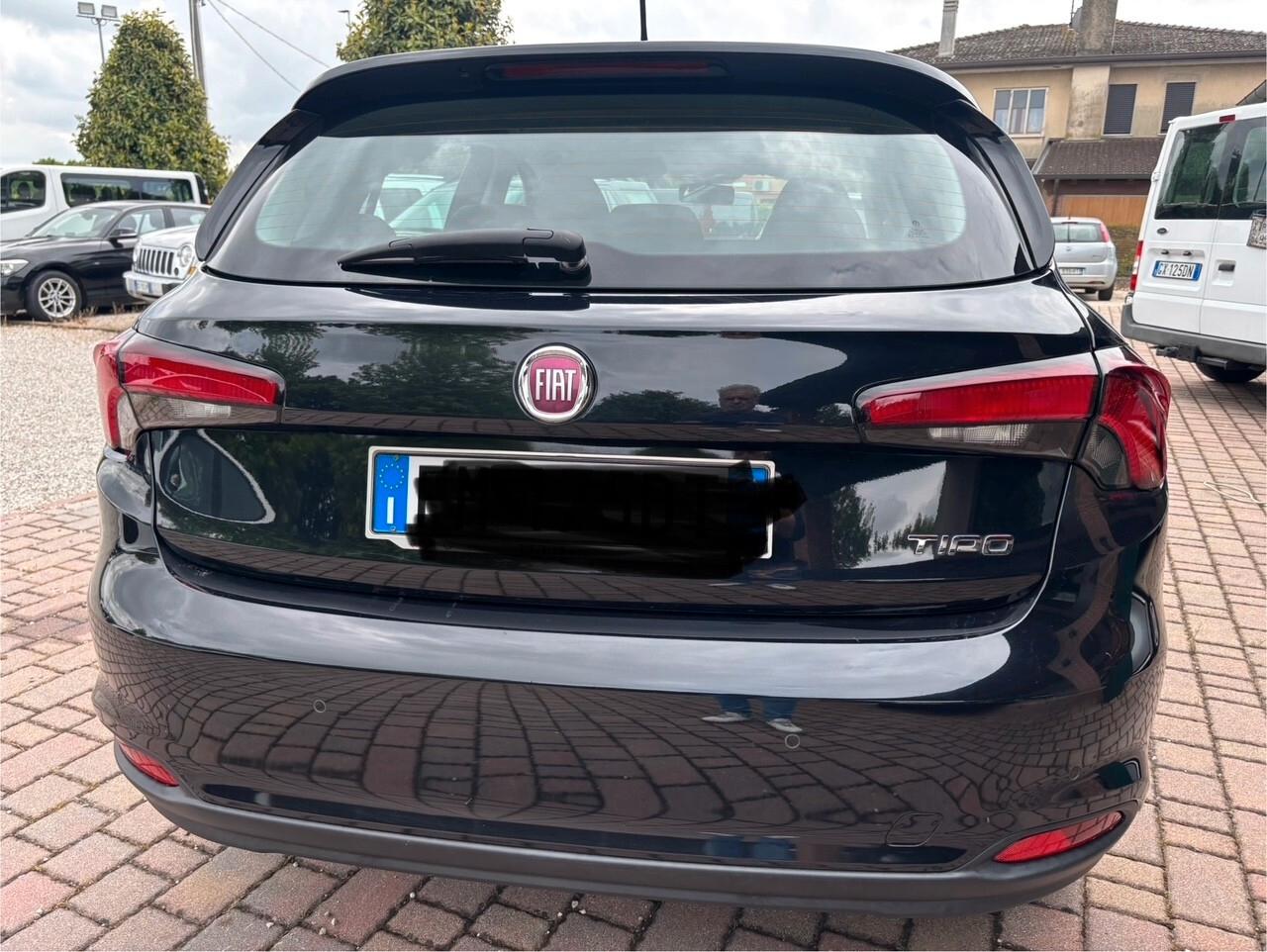 Fiat Tipo 1.6 Mjt S&S 5 porte S-Design