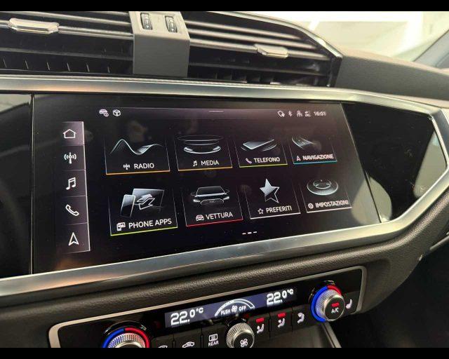 AUDI Q3 35 TDI S tronic Business Advanced