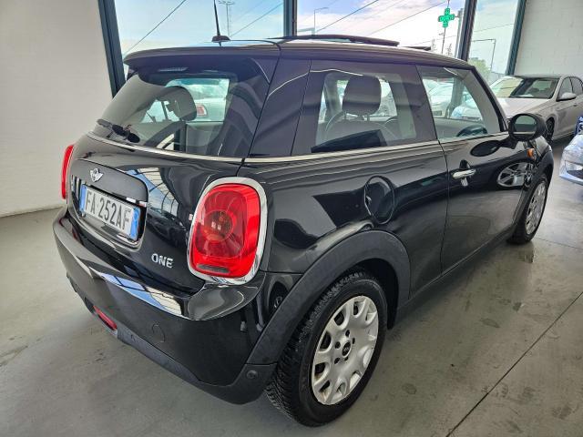 MINI One 1.2 benzina 75cv 3p TETTO APRIBILE / NEOPATENTATI