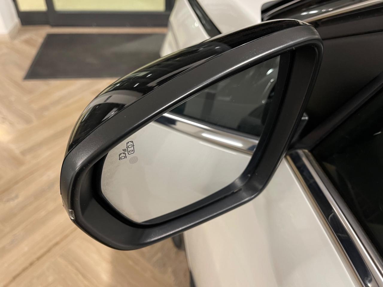 PEUGEOT 3008 GT 1.5 130CV CAM Tetto 2021