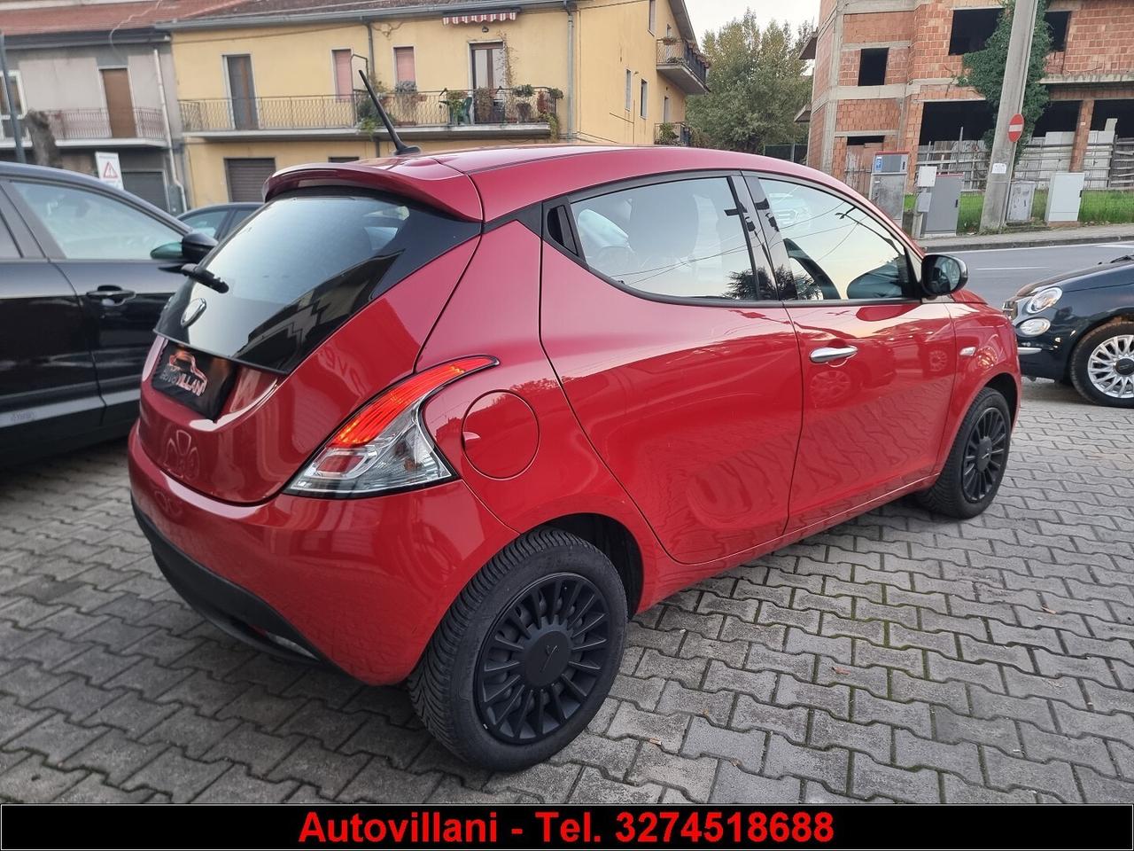 LANCIA YPSILON 1.2 69cv 5p GPL Alberta Ferrett 202