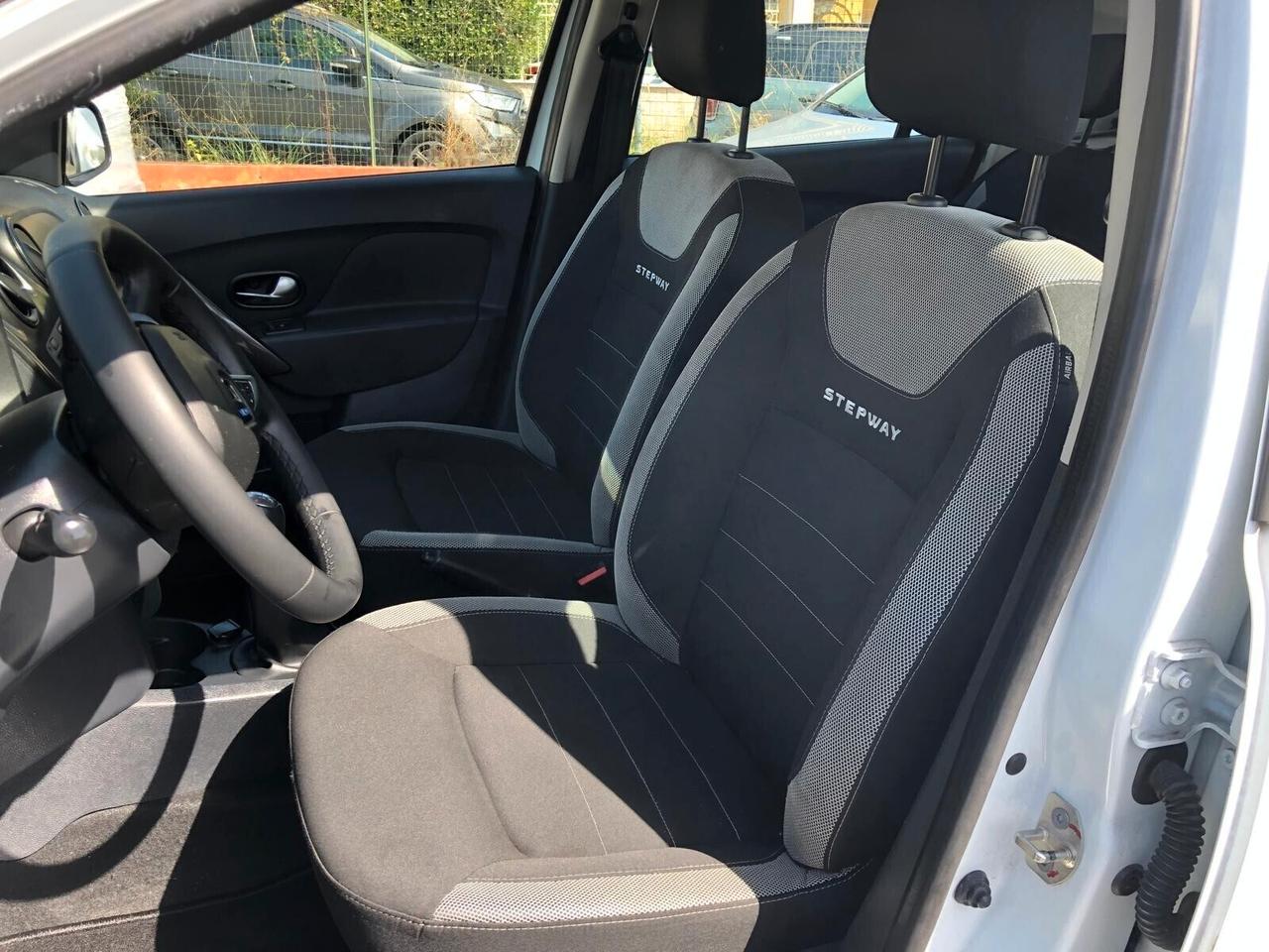 Dacia Sandero Stepway 0.9 TCe 90 CV NAVIGATORE/SENSORI PARCHEGGIO/TOUCHSCREEN GARANZIA 12 MESI RINNOVABILE FINO A 60 MESI!!!