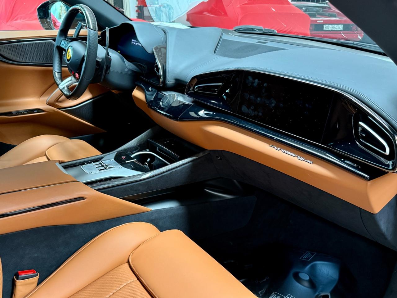 Ferrari Purosangue - SUBENTRO LEASING