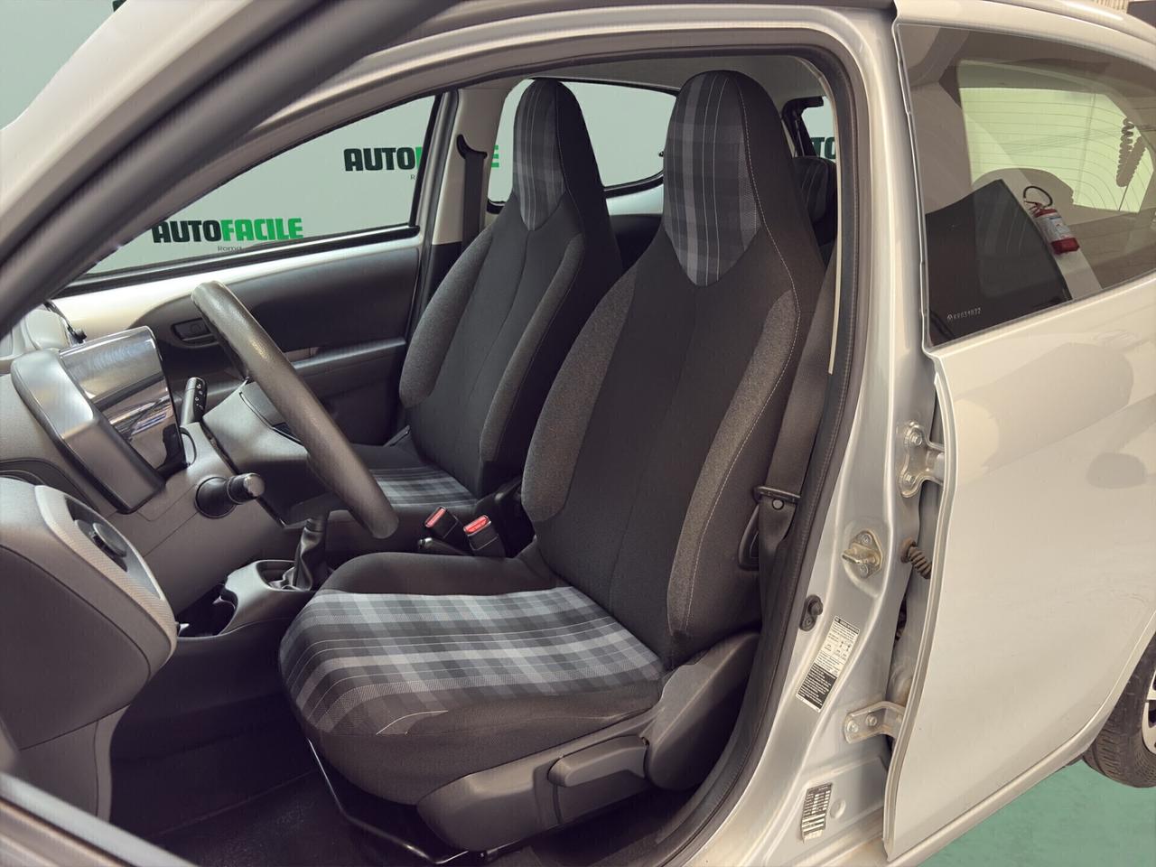 Peugeot 108 Allure 72cv - UNIPRO