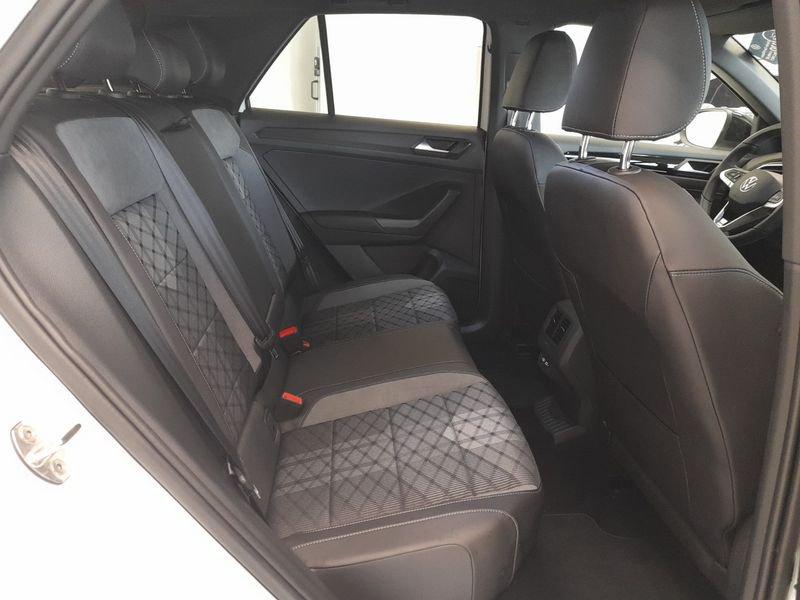 Volkswagen T-Roc T-Roc 2.0 tdi R-Line Plus 150cv dsg