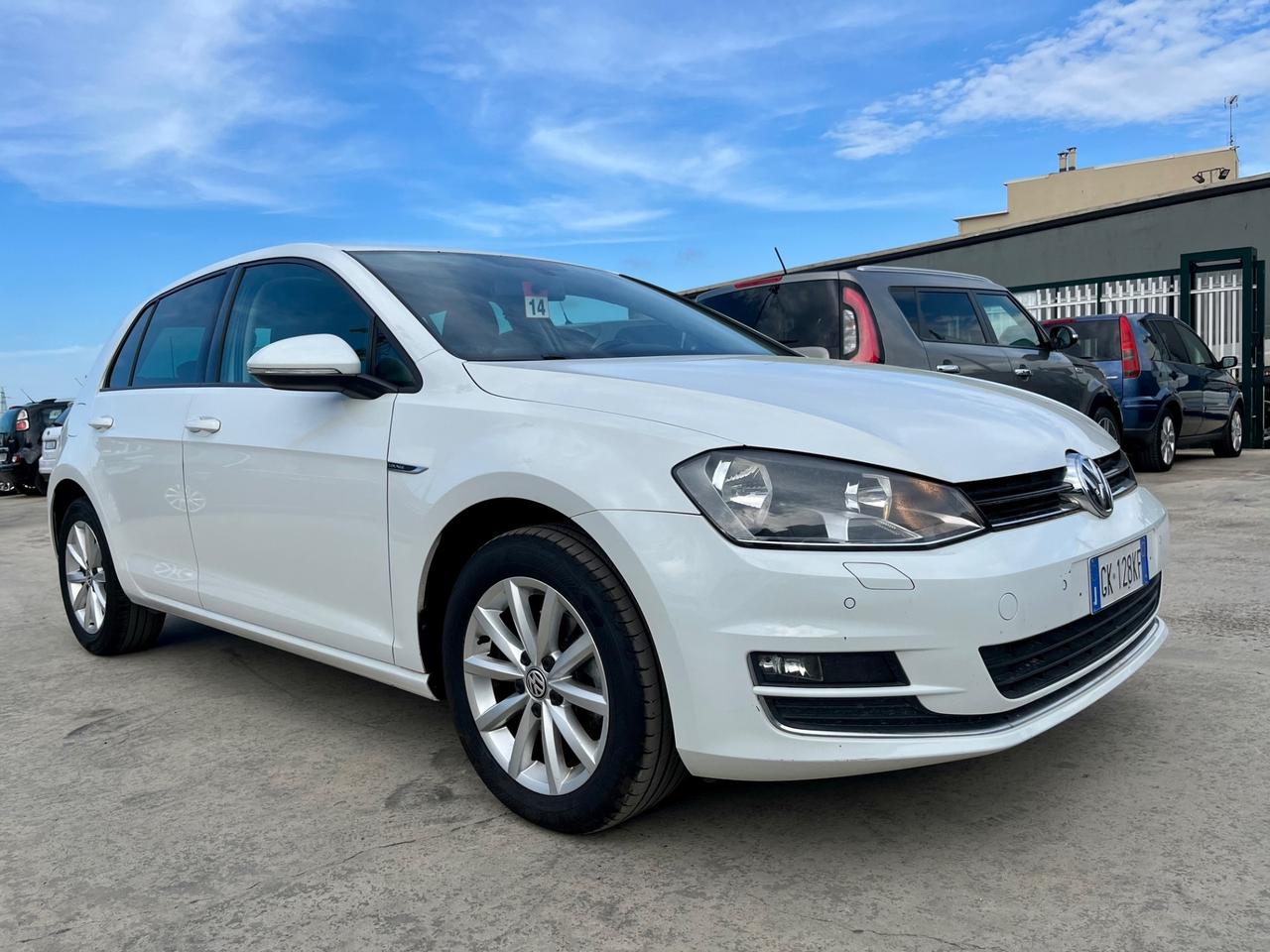 Volkswagen Golf 2.0 TDI 5p. Highline BlueMotion Technology