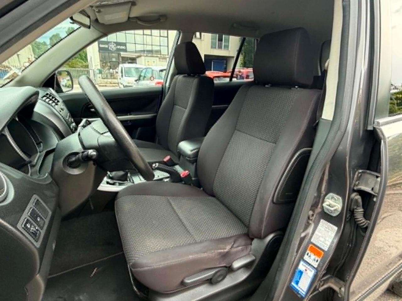 Suzuki Grand Vitara 5p1.9d 120CV-4x4-104.000km-GARANZIA-2010