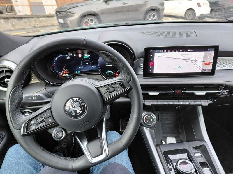 Alfa Romeo Tonale 1.3 280cv Plug-in Hybrid AT6 Sprint Q4 MY25
