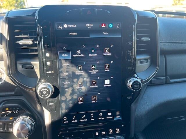 Dodge RAM 1500 Crew Cab 5.7 V8 Hemi 4x4 Sport