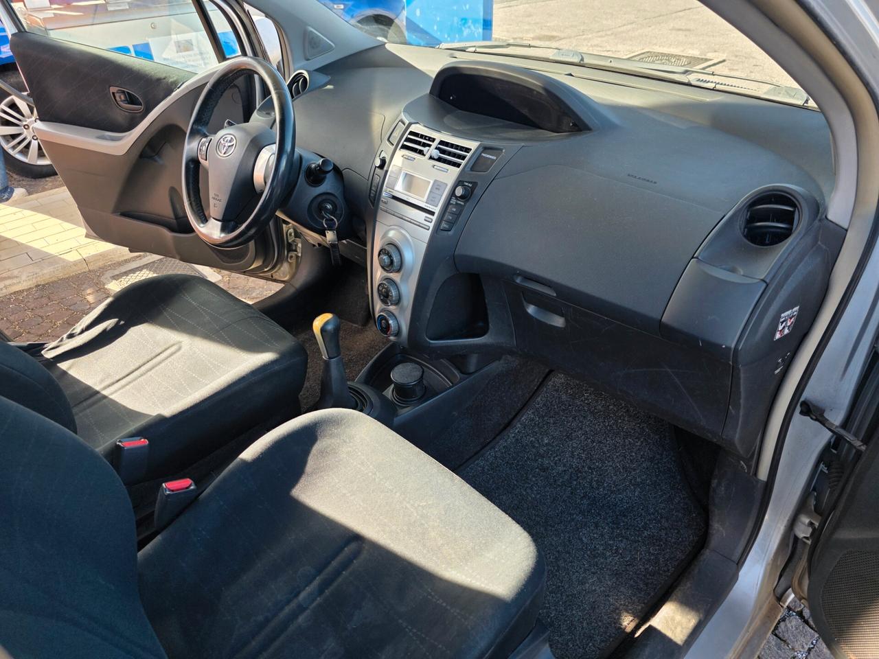 Toyota Yaris 1.4 D-4D 5porte con 254.000km Neopatentati ok