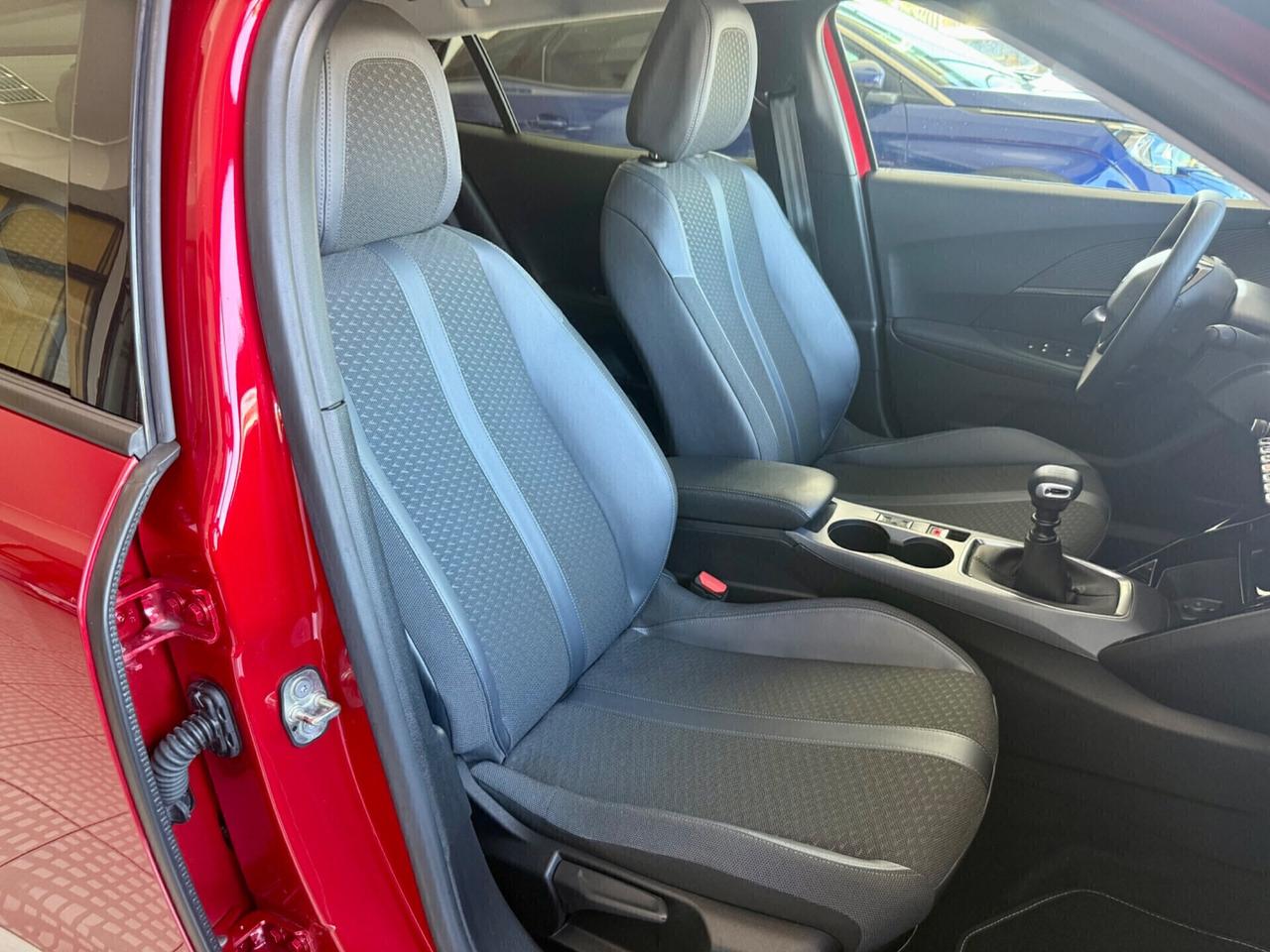 Peugeot 2008 1.5 Diesel 102Cv Allure