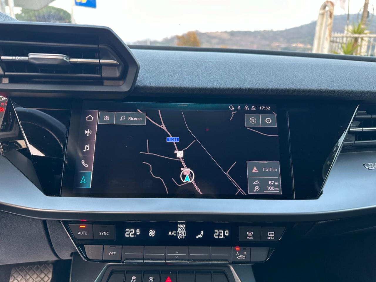 Audi A3 30 TDI S tronic Advanced/UniPro/Cockpit