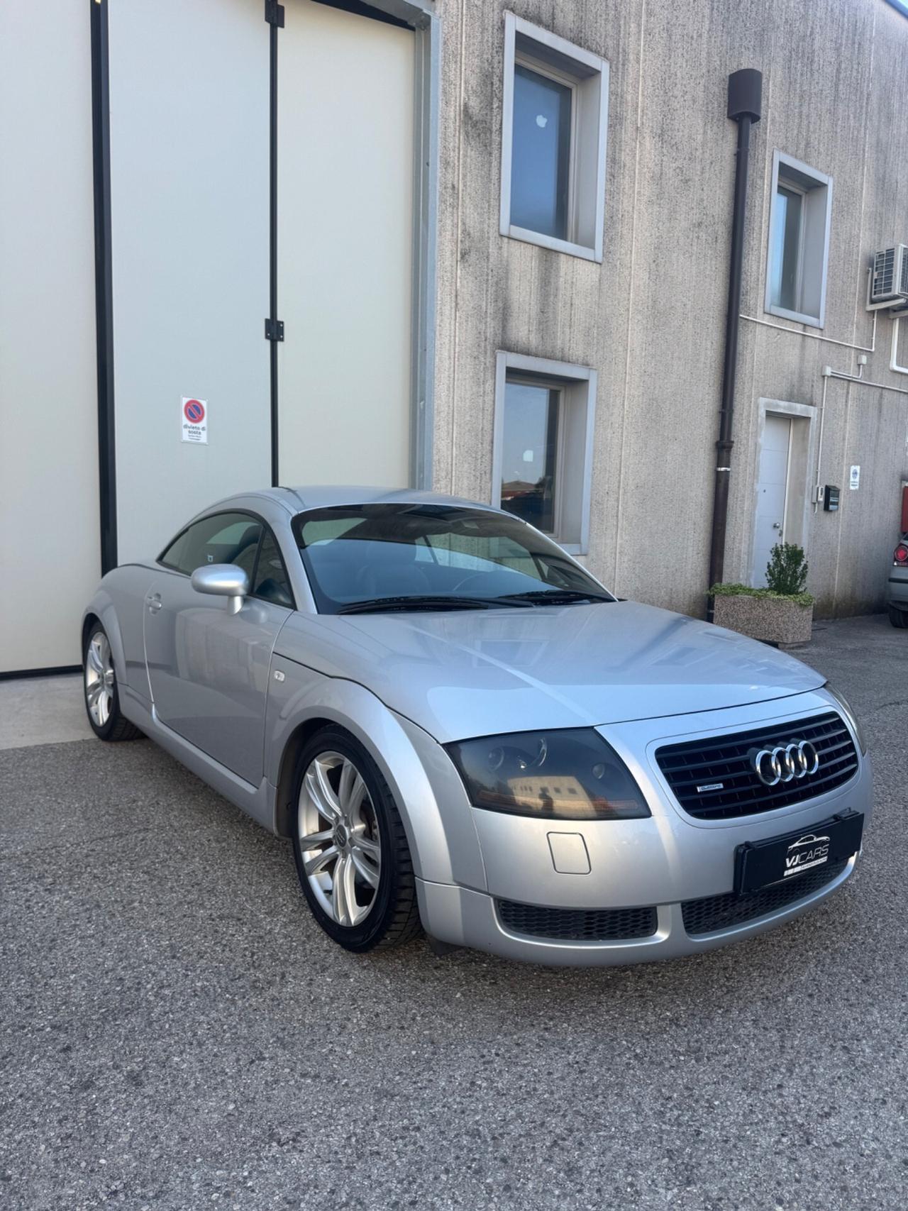 Audi TT Coupé 1.8 225 CV quattro