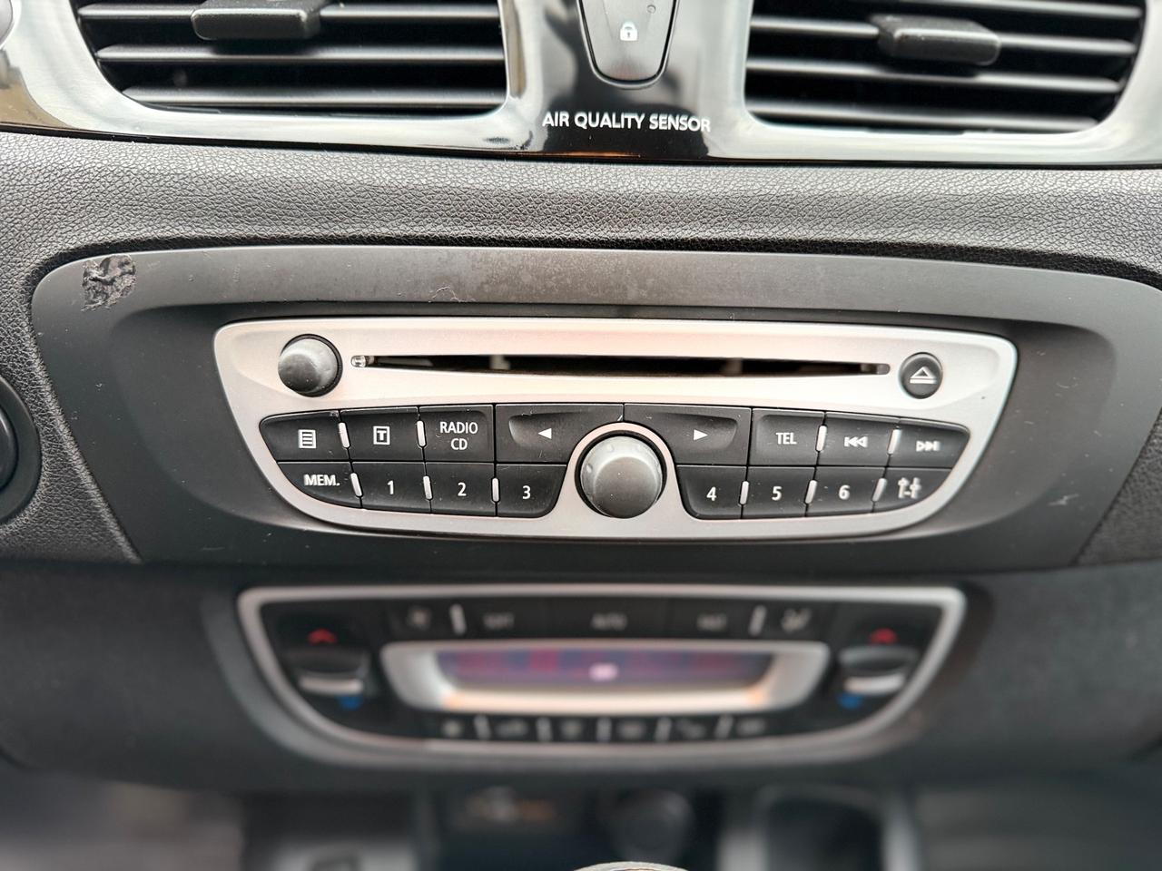 Renault Scenic Scénic XMod 1.5 dCi 110CV EDC Live 170 MILA KM