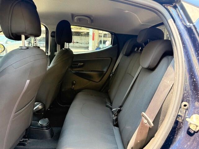 Lancia Ypsilon 1.2 69 CV 5 porte GPL Ecochic Gold