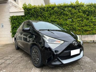 TOYOTA Aygo Connect 1.0 5 porte Automatica