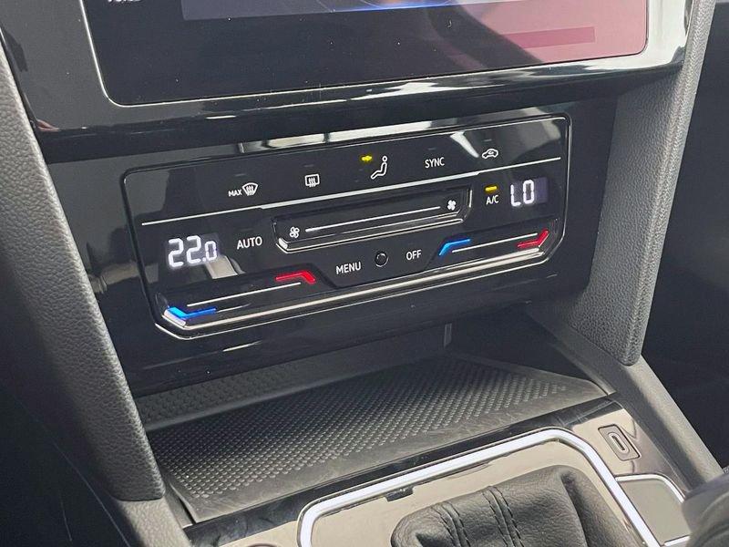 Volkswagen Passat Passat Variant 2.0 TDI SCR EVO DSG Business