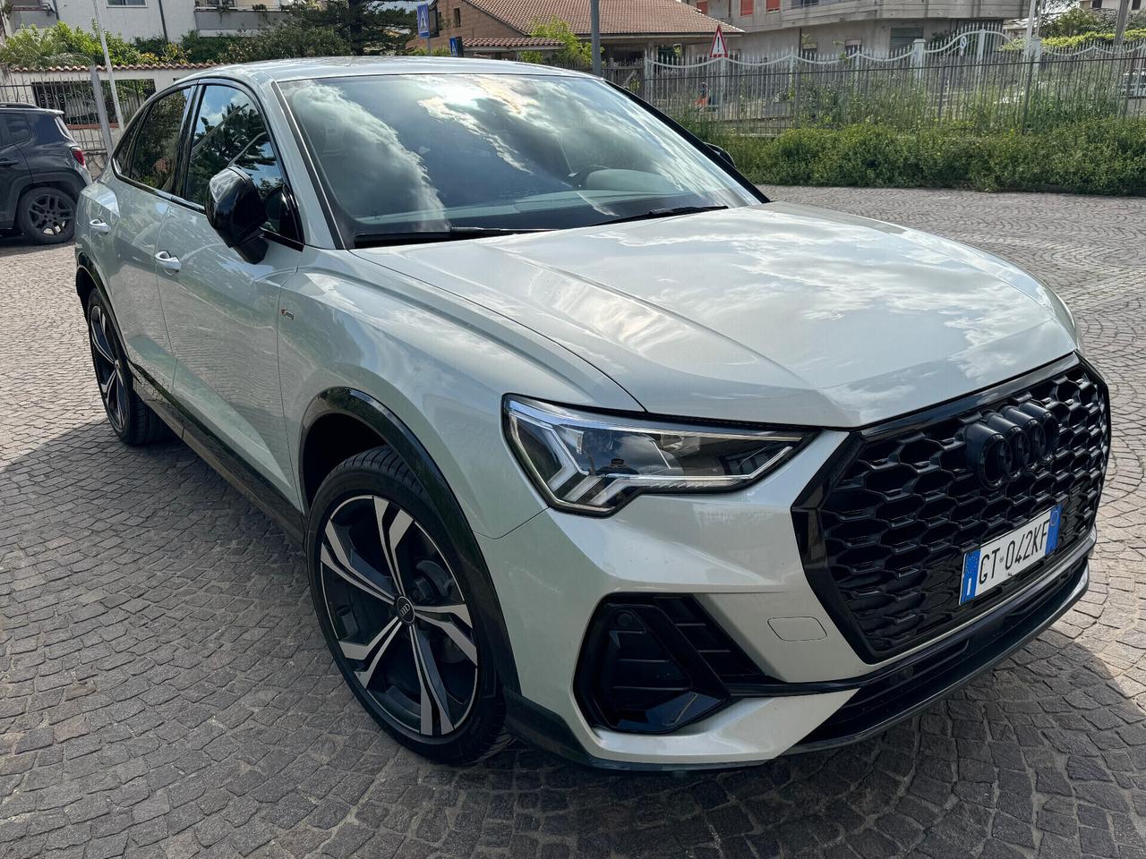 AUDI Q3 SPB 35TDI S TRONIC IDENTITY BLACK S line 2.0 TDI 110KW 2024