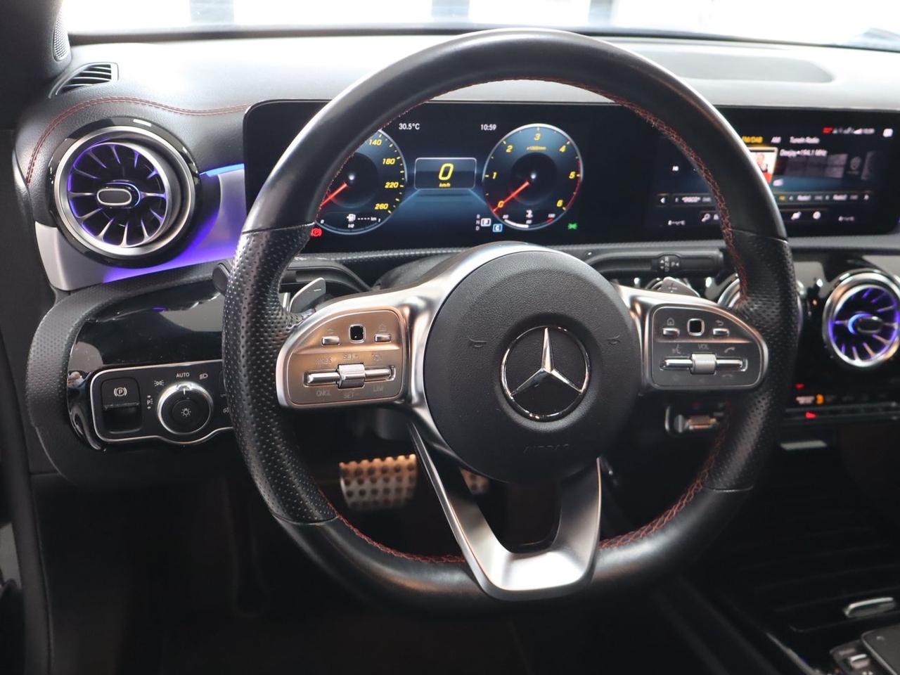 Mercedes-Benz CLA 200 AMG Line Premium Plus #11012
