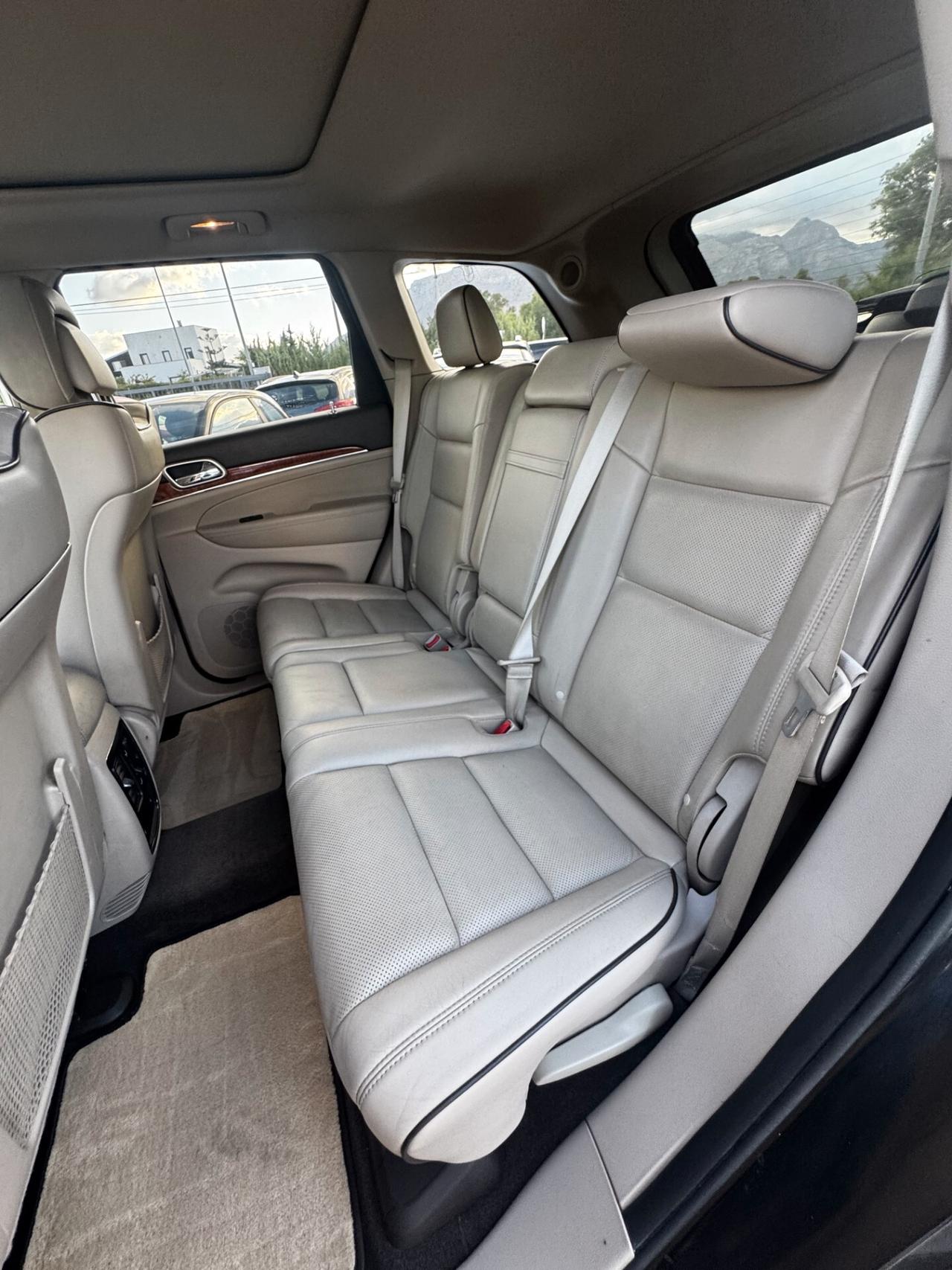 Jeep Grand Cherokee 3.6 V6 Overland