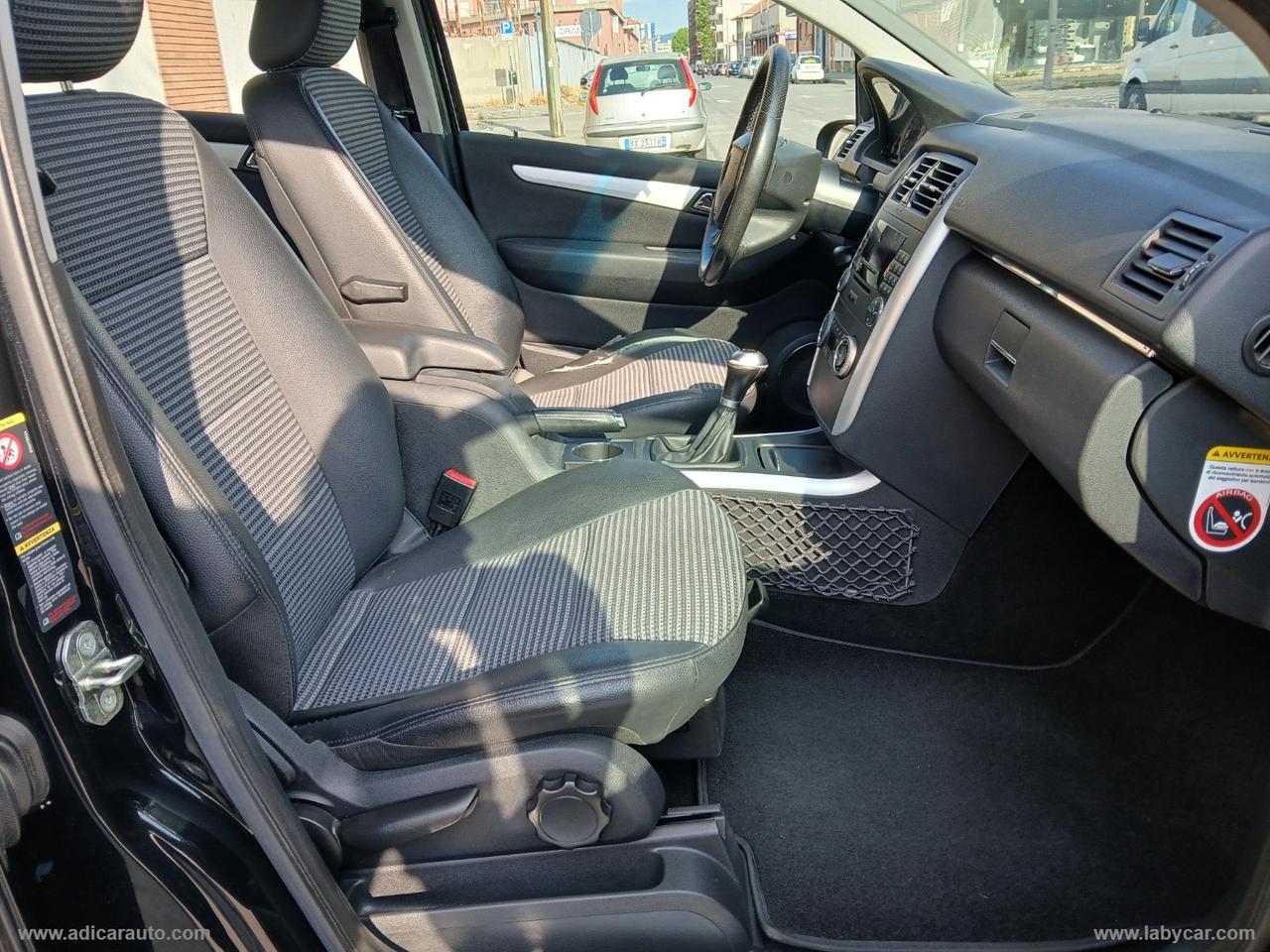 MERCEDES-BENZ B 200 CDI Sport