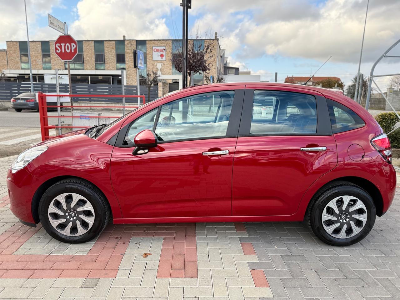 Citroen C3 1.2 VTi 82 Seduction 63000 KM