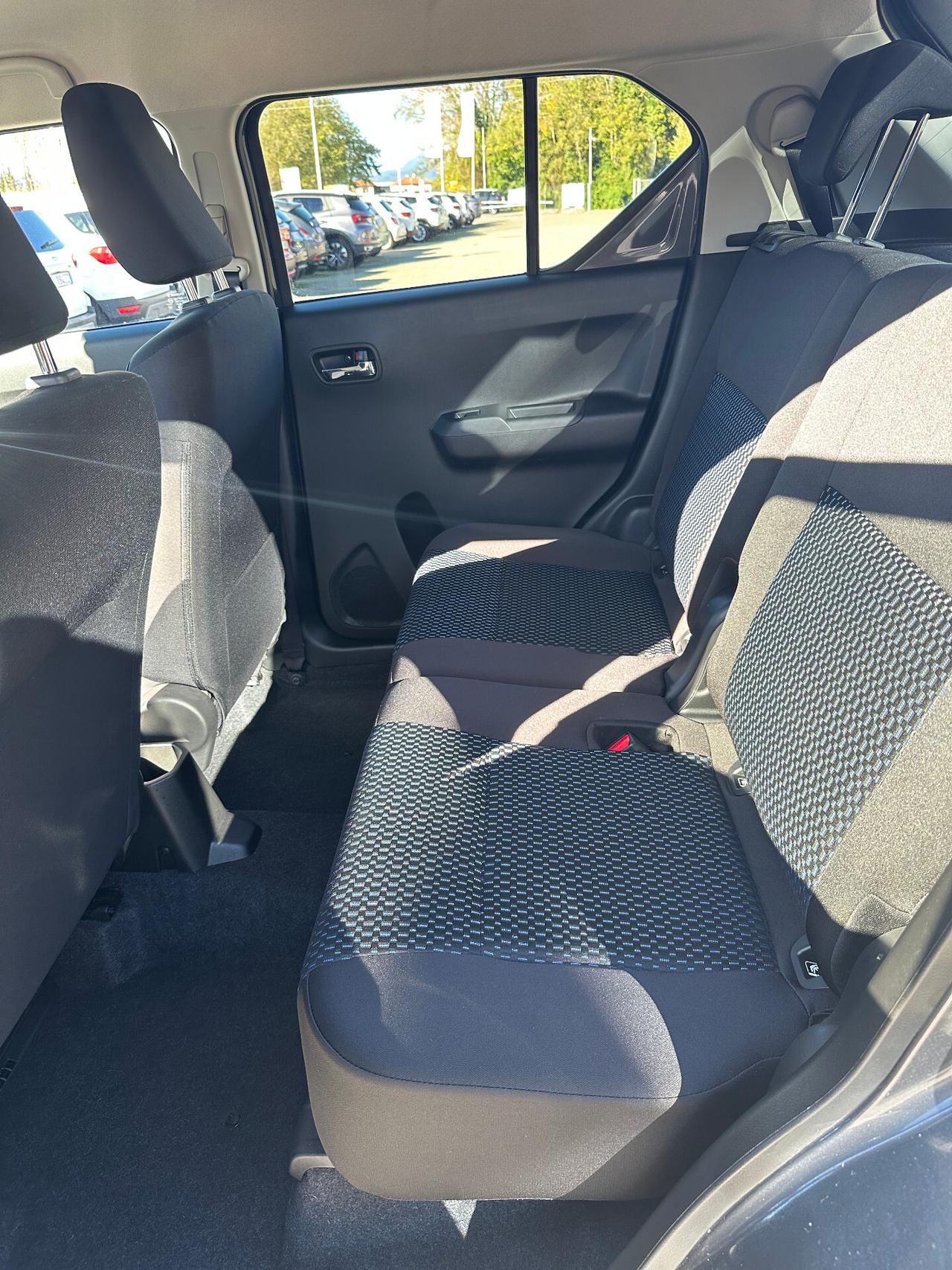 Suzuki Ignis 1.2 Hybrid CVT Top