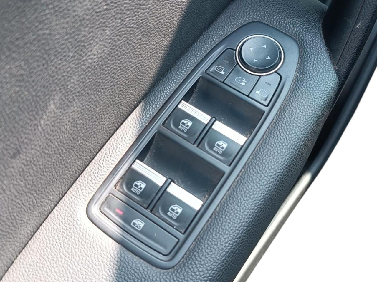 Renault Captur TCe 100 CV GPL Techno