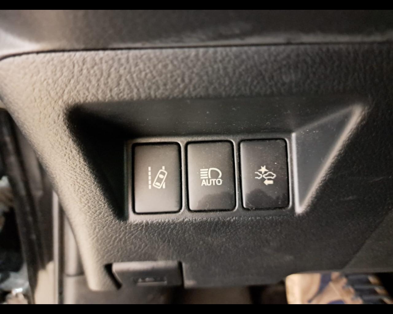 TOYOTA Yaris 5p 1.0 Active