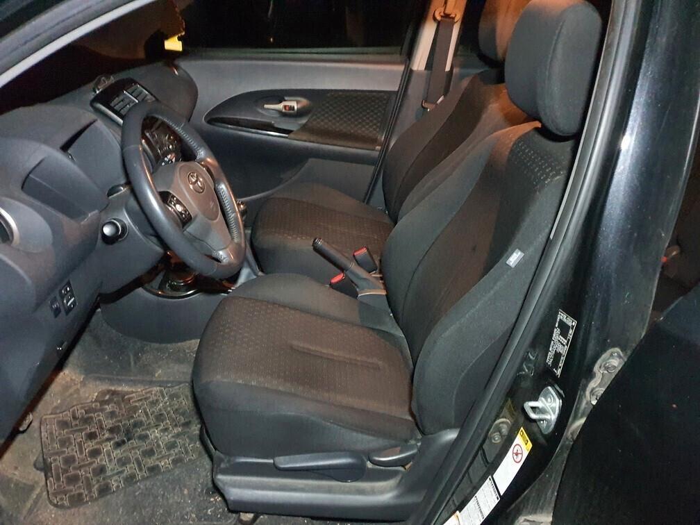 Toyota Urban Cruiser 1.4 D-4D 4WD Sol