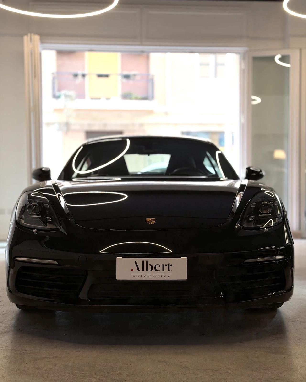 Porsche 718 Spyder Cayman 2.0