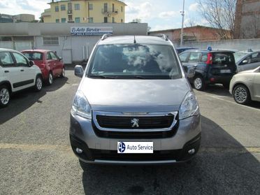 PEUGEOT Partner Tepee BlueHDi 120 S&S Outdoor N1 Autocarro