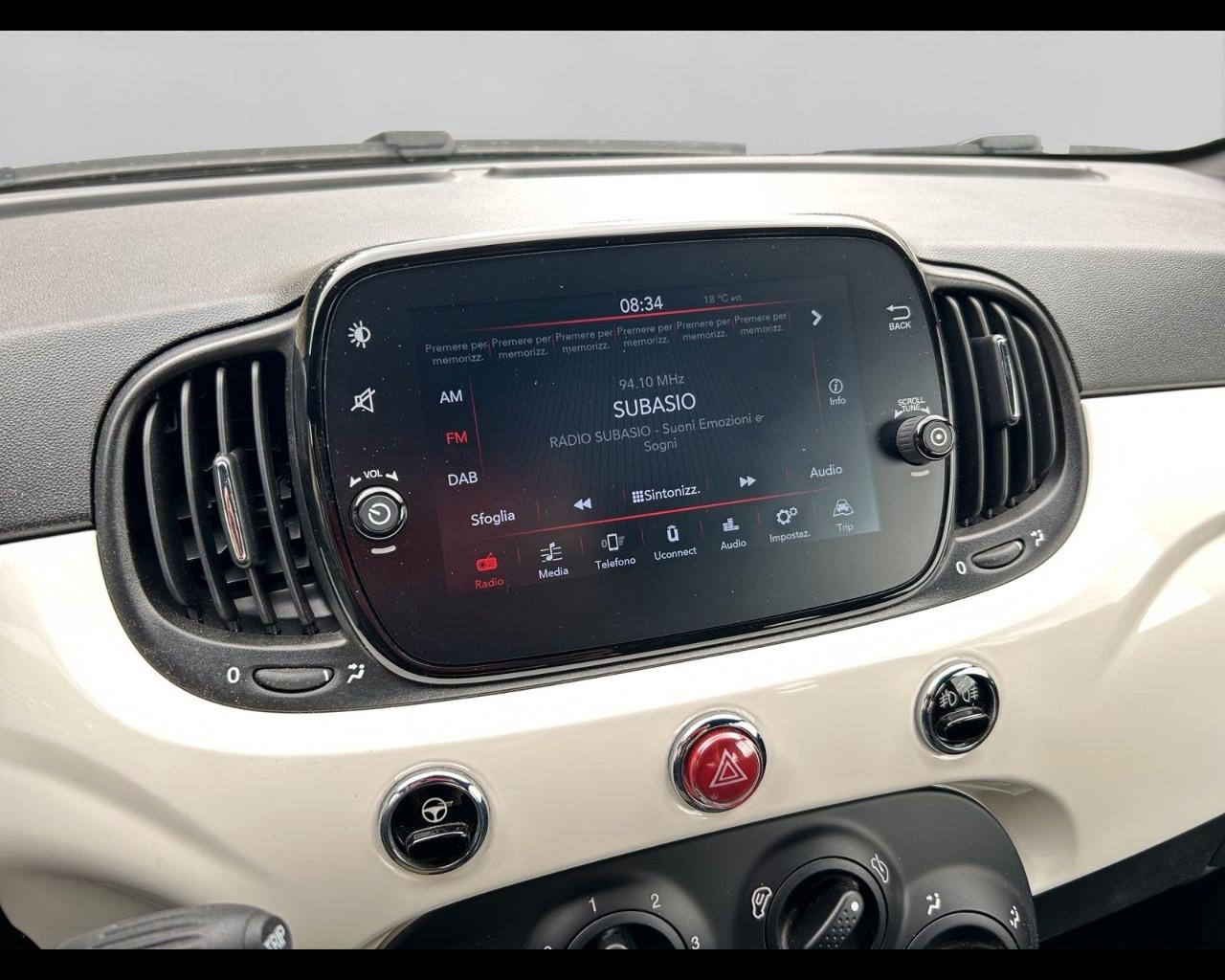 FIAT 500C III 2015 - 500C 1.0 hybrid Dolcevita 70cv