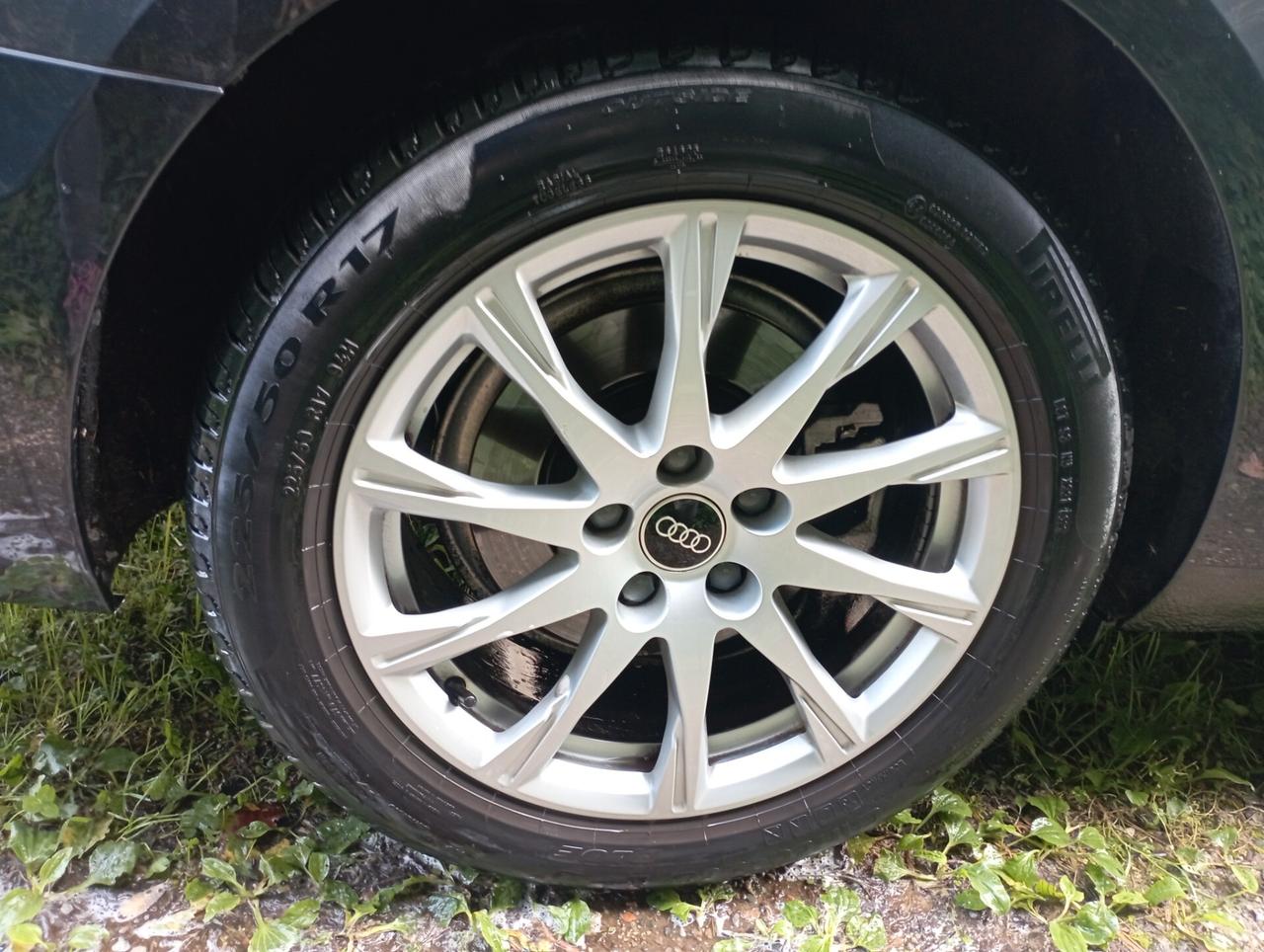 Audi 2.0 A4 35 TDI/163 CV S tronic Business