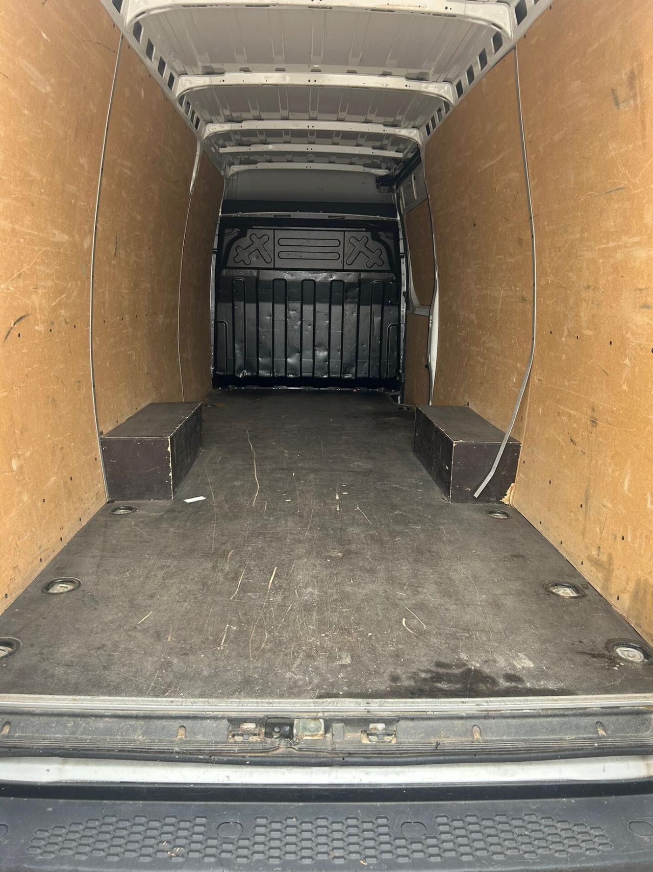 iveco daily 35s14 anno 2020 furgone e.6