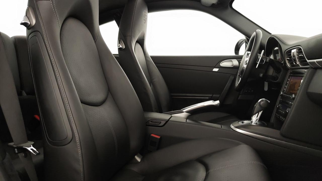 PORSCHE 911 Coupe 3.8 Carrera 4S