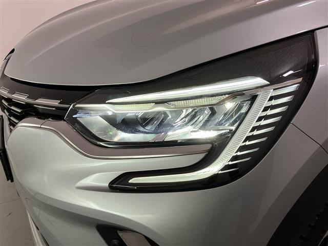 RENAULT Captur 1.6 E TECH Hybrid Techno Fast Track Auto